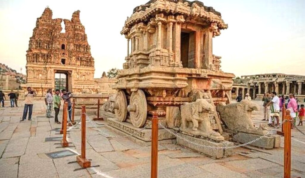 हम्पी कर्नाटक का एक मशहूर टूरिस्ट स्पॉट