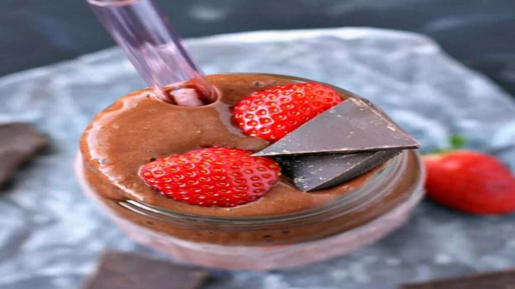 Strawberry chocolate smoothie