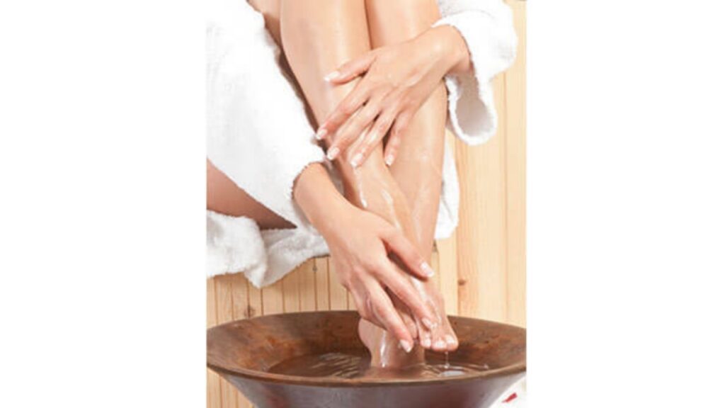 Pedicure Tips