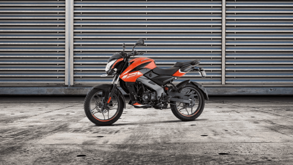 Bajaj Pulsar NS Vs Yamaha MT