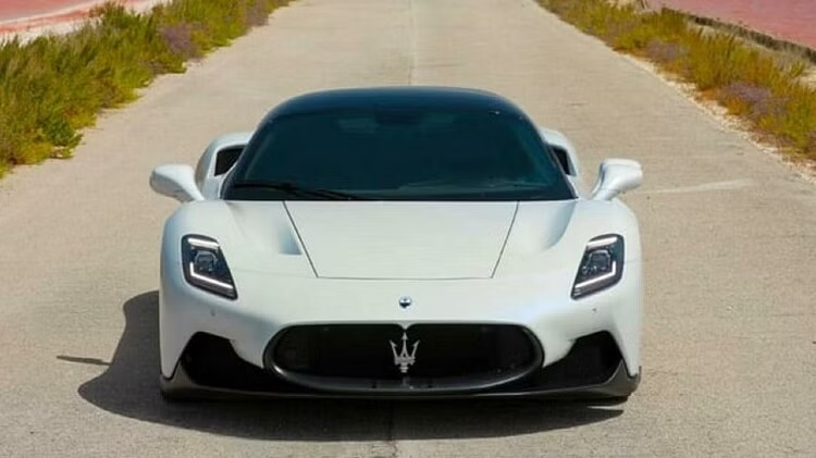 Maserati MC 20