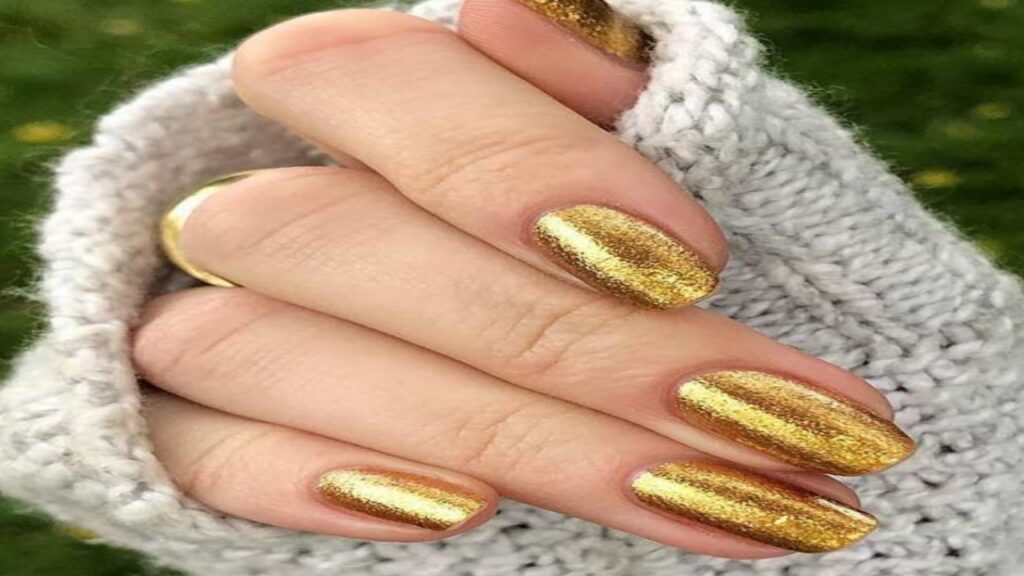 Beautiful Nail Arts For Eid